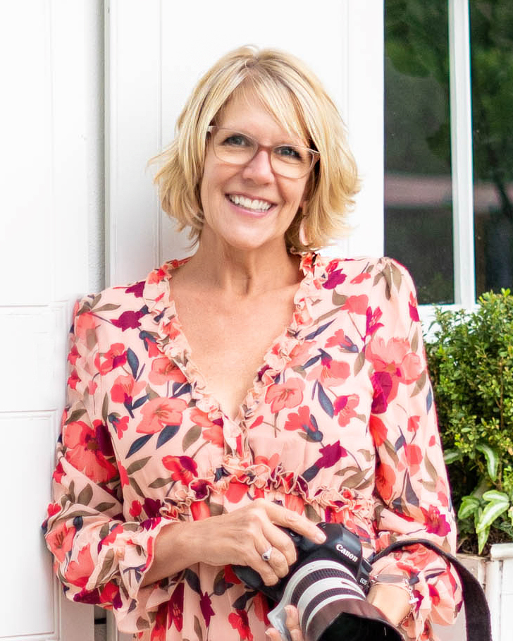 Debbie McFarland, photographer and coach - tween empowerment photography
